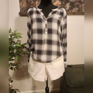 Long sleeve plaid blouse